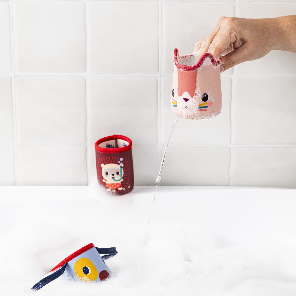 Lilliputiens Bath Toy, Jules Pouring Set