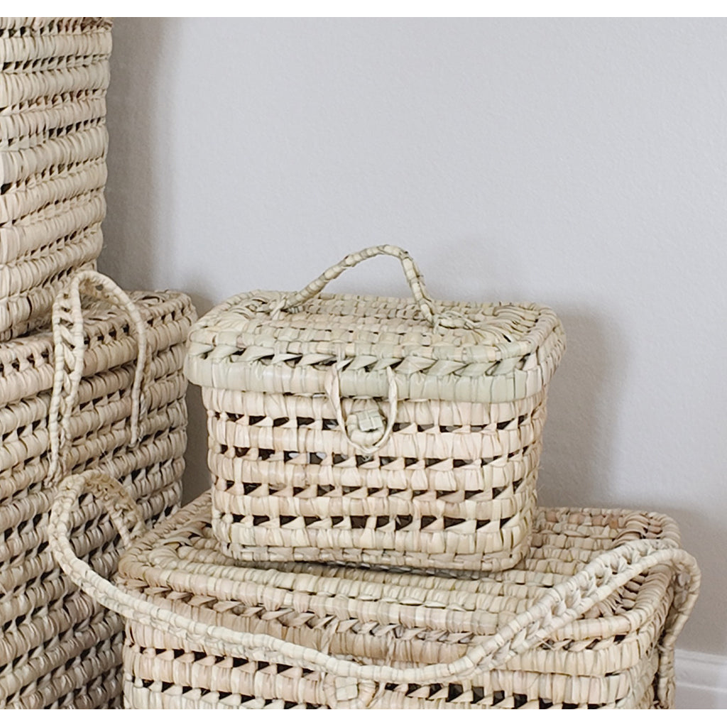 Lubilu Mini Picnic Basket made from Palm Leaves, 16 x 25 x 13 cm