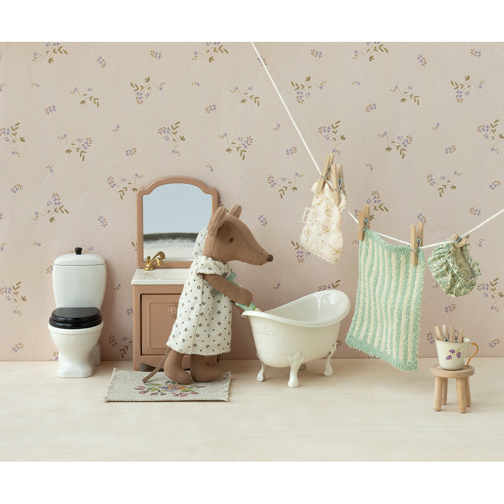 Maileg Doll Accessories, Miniature Bathroom Furniture for Mice - Dark Powder