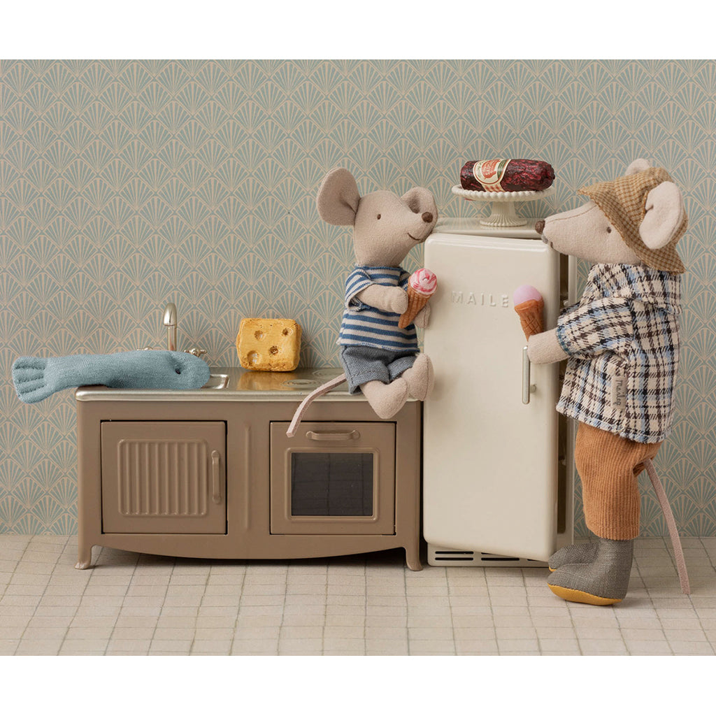 Maileg Doll Accessories, Refrigerator for Mice - Off-White