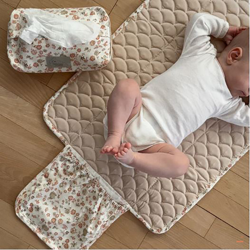 Cam Cam Changing Mat, Quilt - Augusta