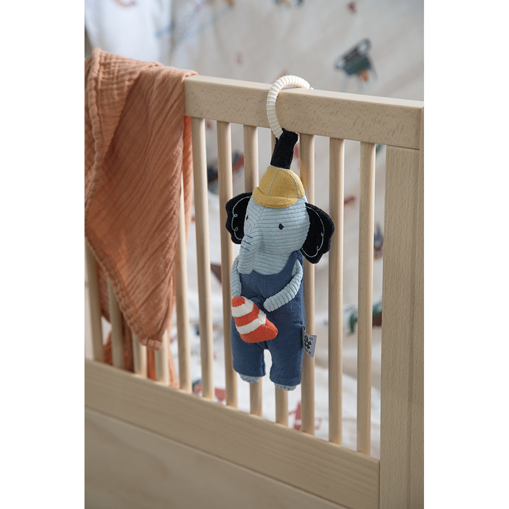Sebra Musical Mobile, Elephant