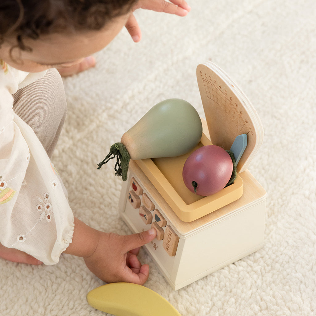 Sebra Wooden Play Shop Scale