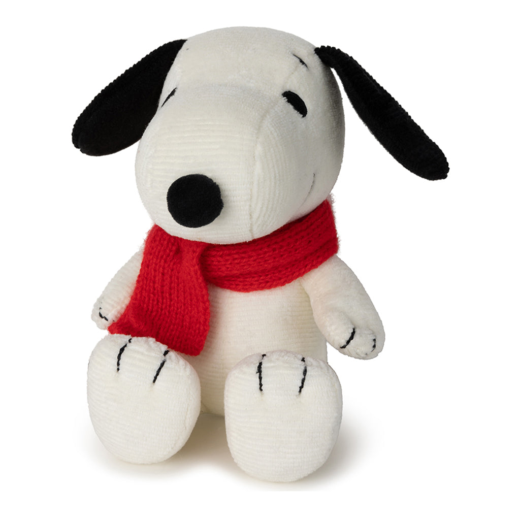Snoopy Plush Toy with Scarf, 17 cm – Nuser Bamse