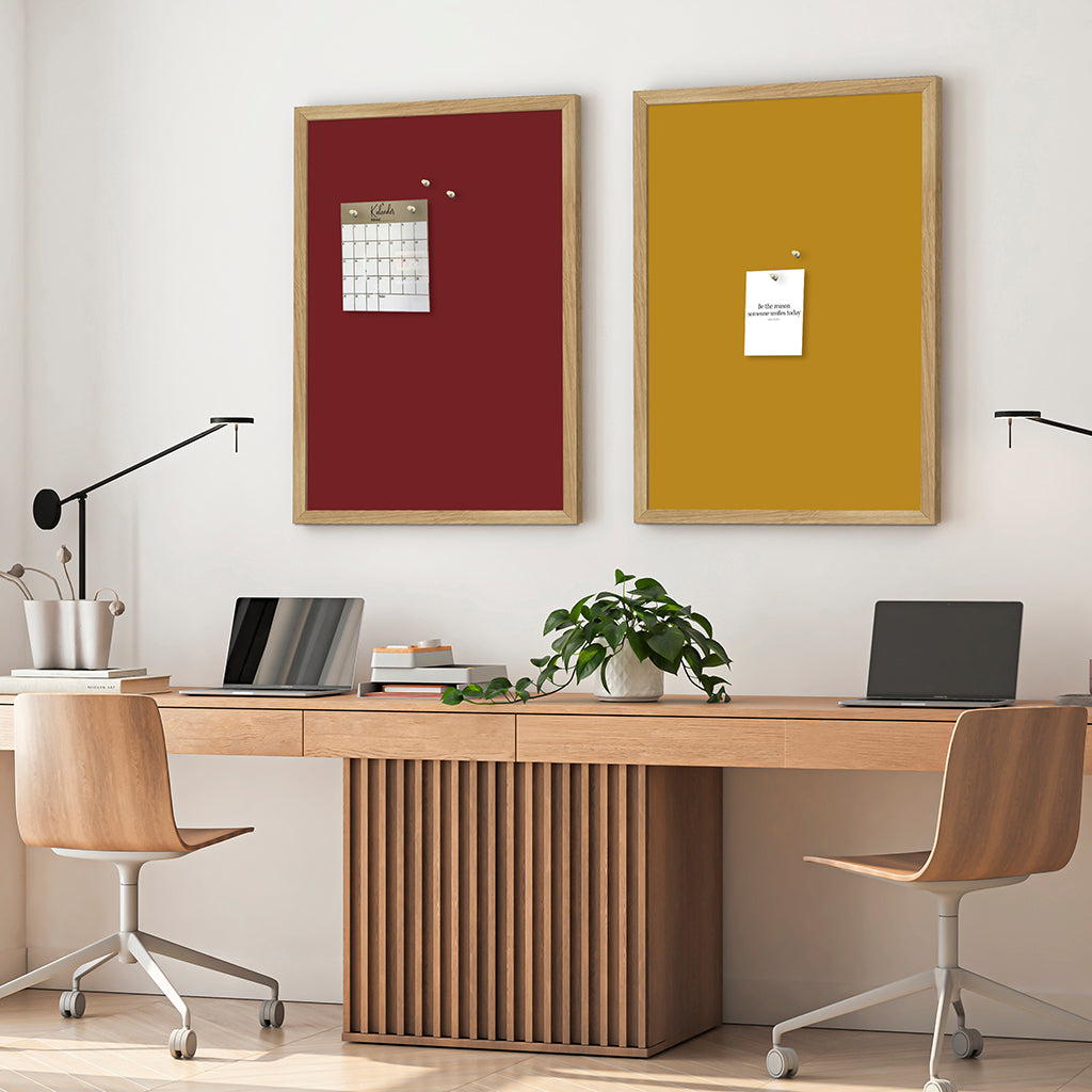 Bulletin Board with Oak Frame, Pinot Noir - 62 x 42 cm
