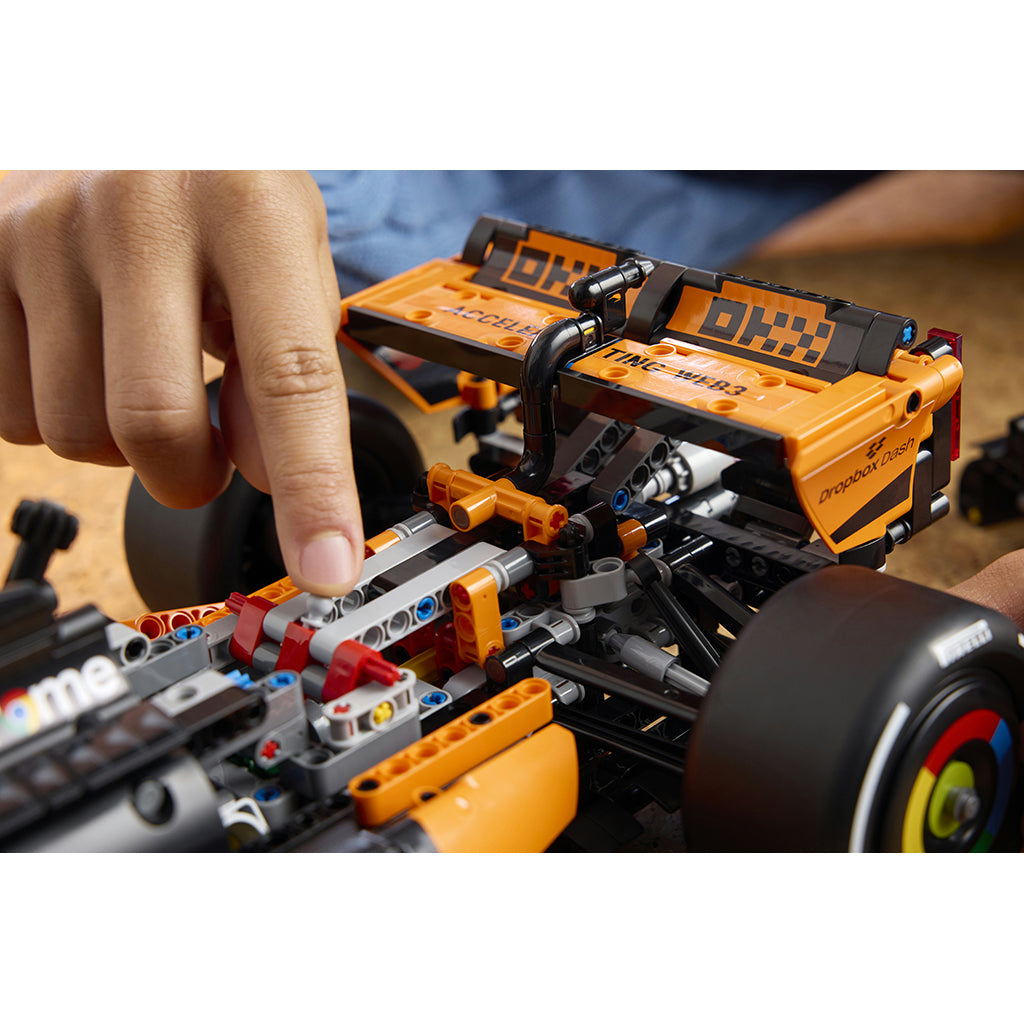 LEGO® Technic McLaren MCL39 F1® Car