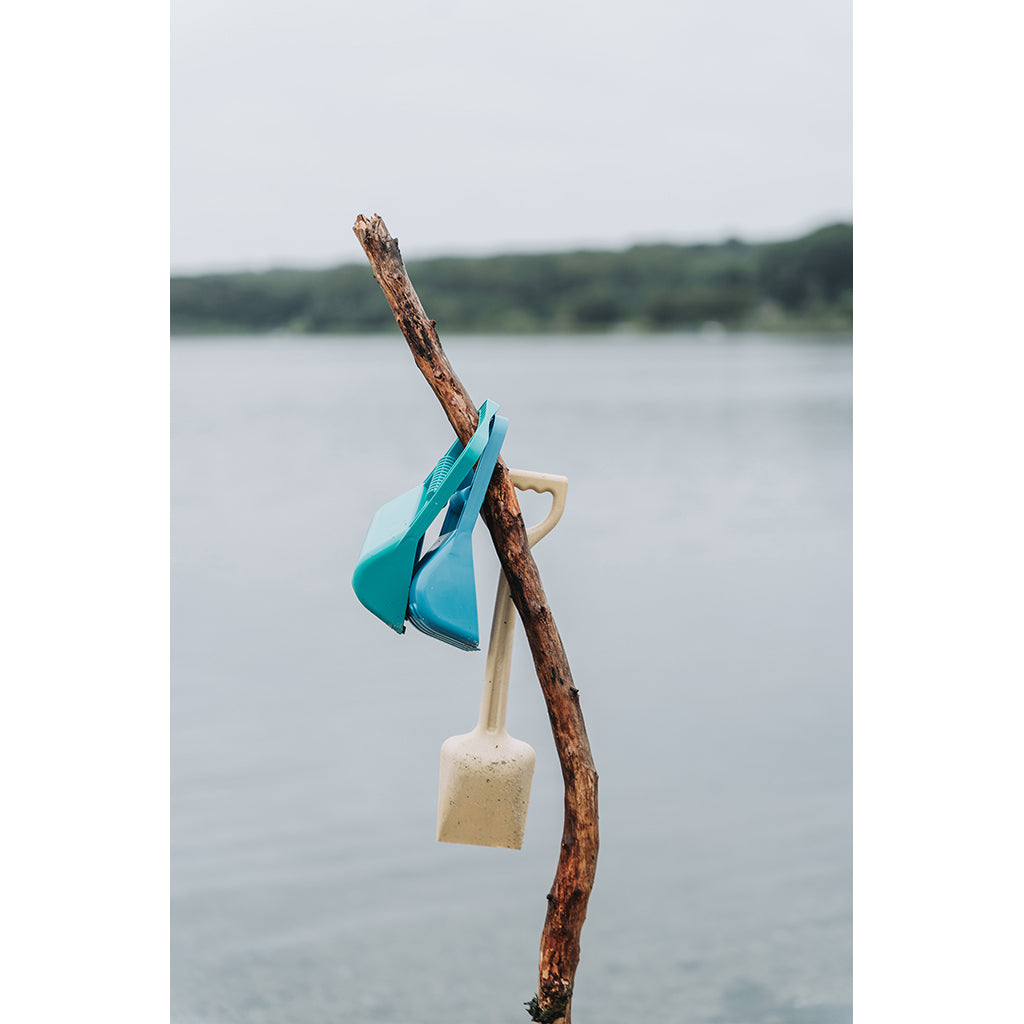 Blue Marine Toys, Sandgrab – 2 Assorted Colours