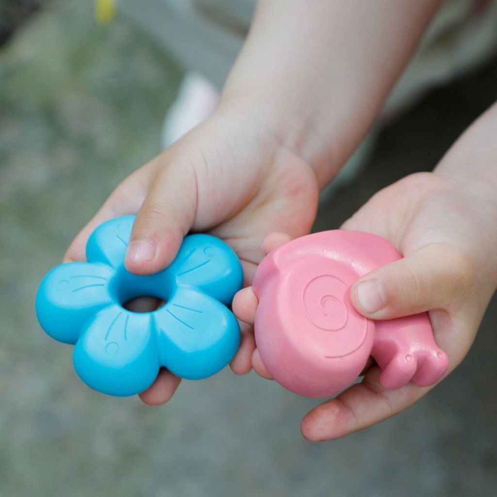 Haku Yoka, My First Colors - A Stroll in the Garden