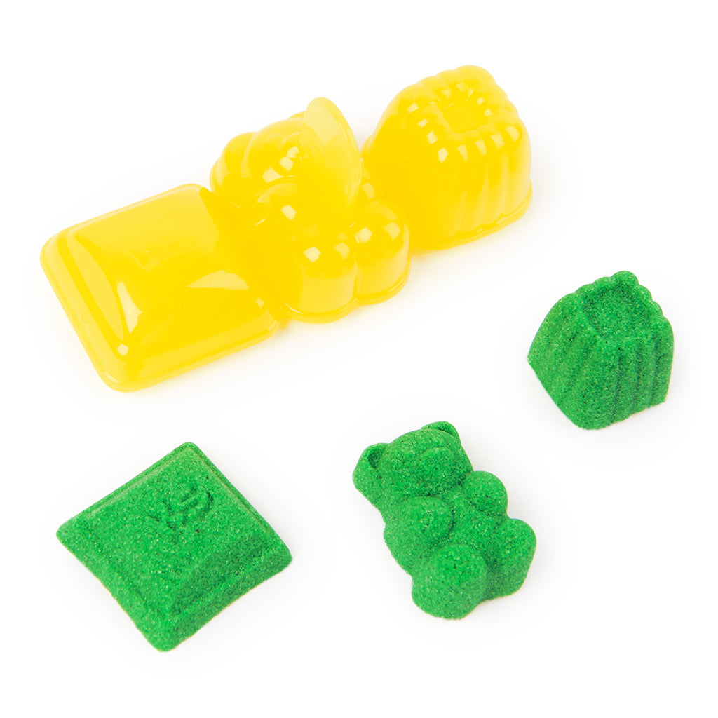 Kinetic Sand, Candy Bag, 85g with 1 Mold - 4 Assorted Colors