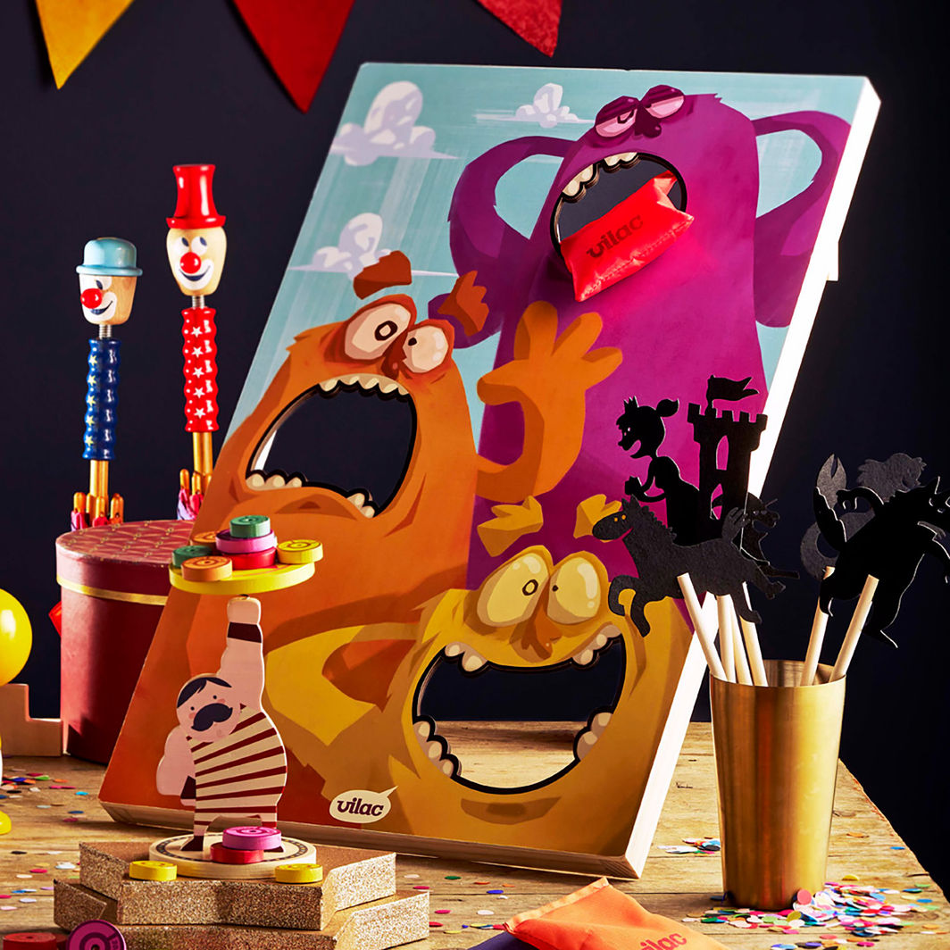 Vilac Bean Bag Toss, Monsters