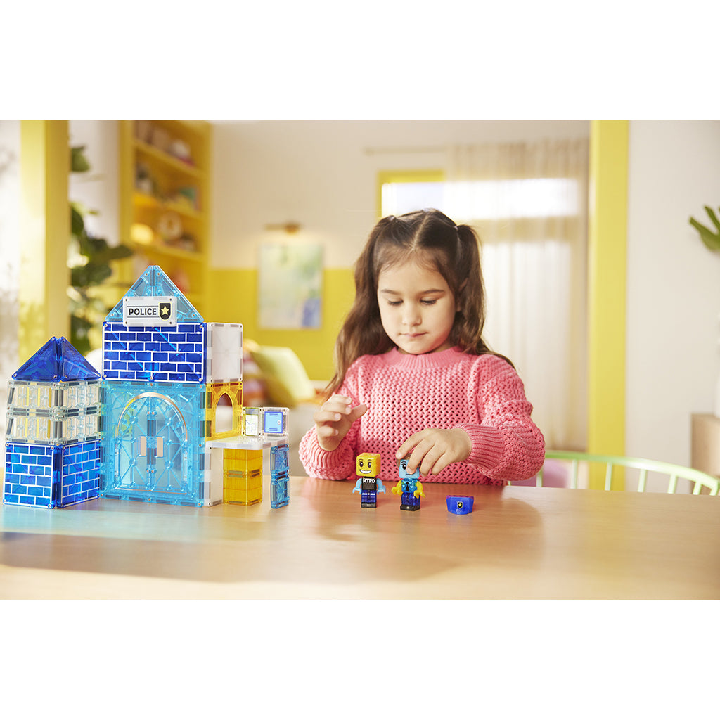 Magna-Tiles Magnetic Building Set, Police Station 36 Pieces