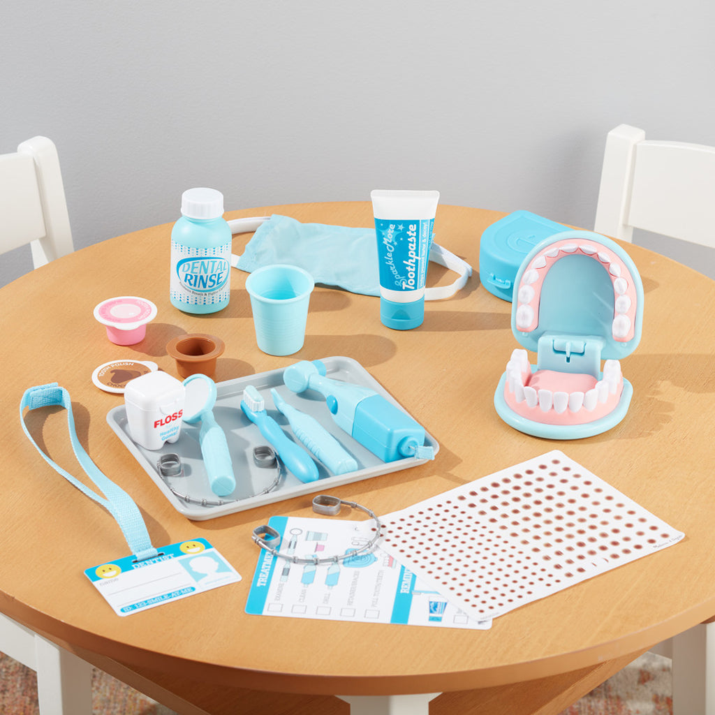 Melissa & Doug Dentist Play Set, Smile - 25 Pieces
