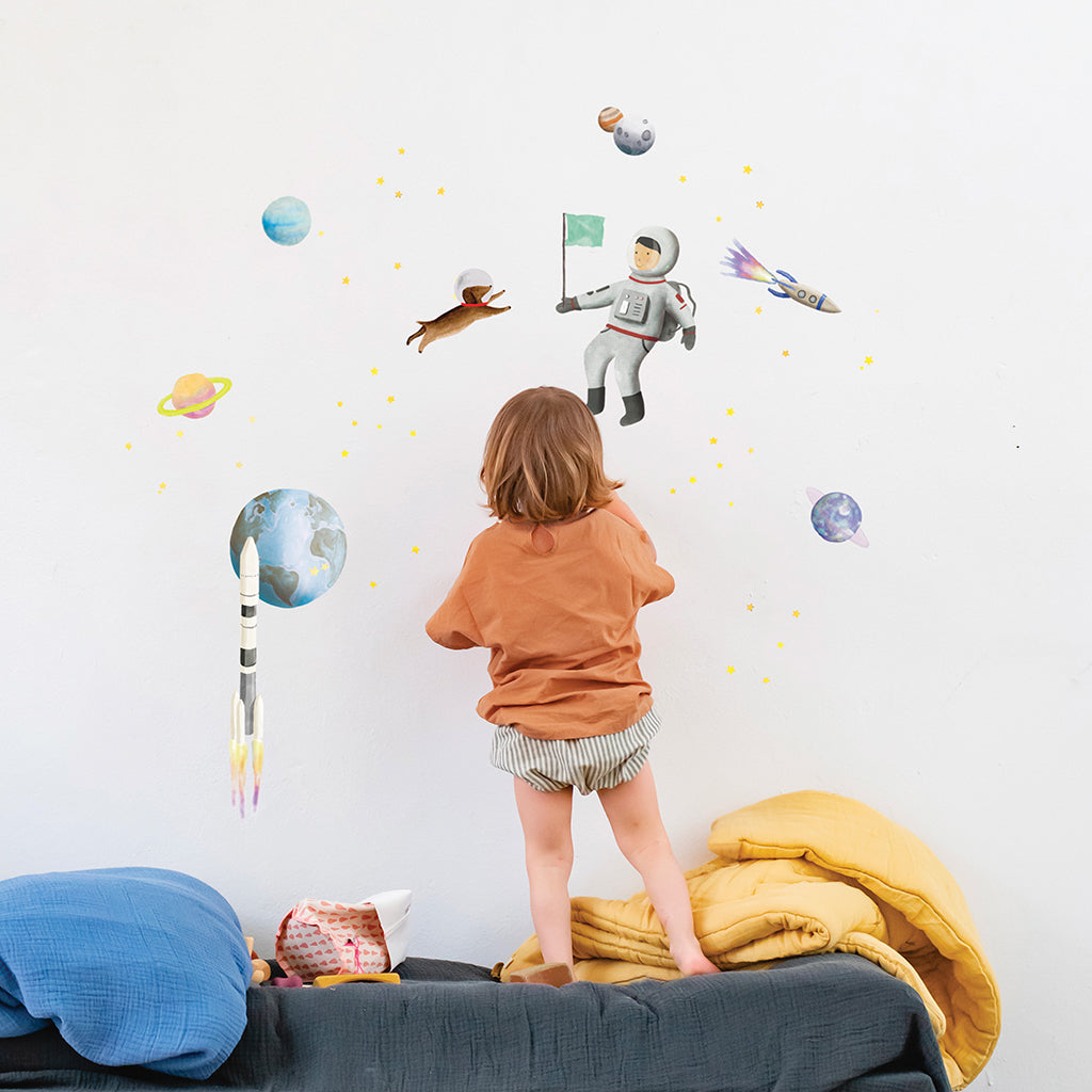 Mimi lou Wallsticker, Space