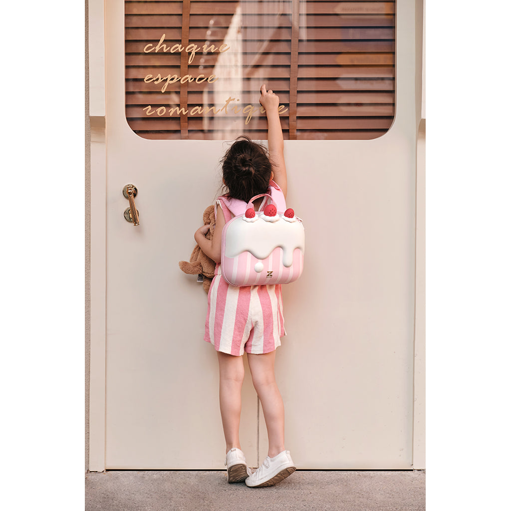 Zoy Zoii Backpack, Strawberry Cake