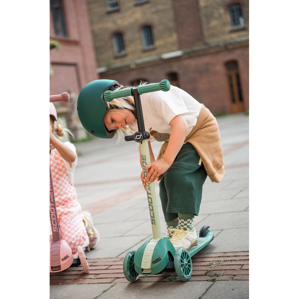 Scoot and Ride Highway Kick 3S Scooter - LED Steel