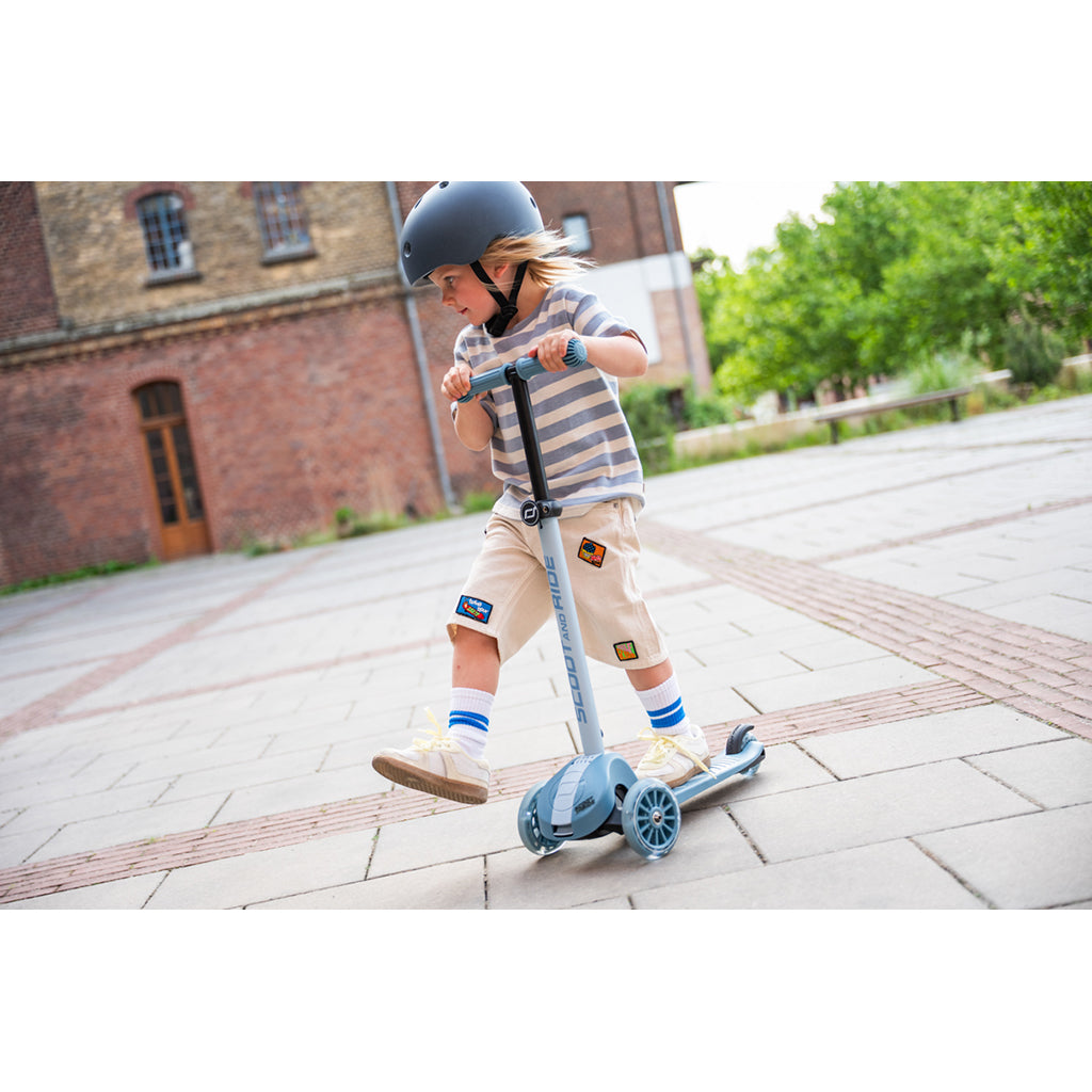 Scoot and Ride Highway Kick 3S, Kick Scooter – LED Forest