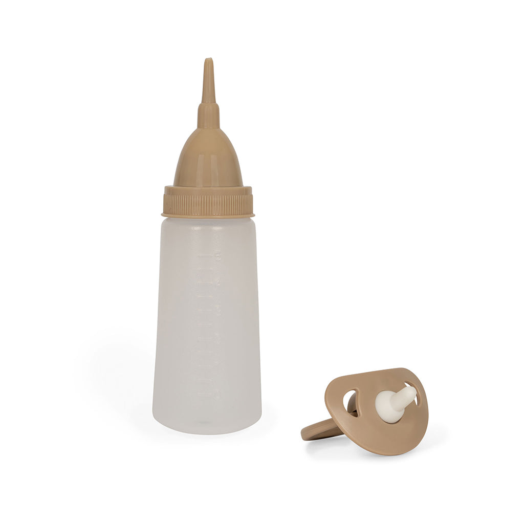 Konges Sløjd Doll, Harriet, a doll that drinks and wets