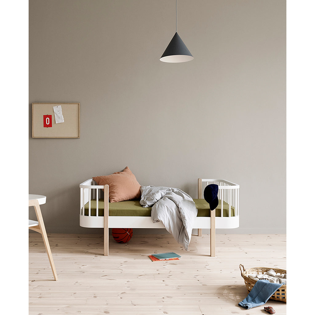 Oliver Furniture, Wood Original, Junior Bed - White/Oak