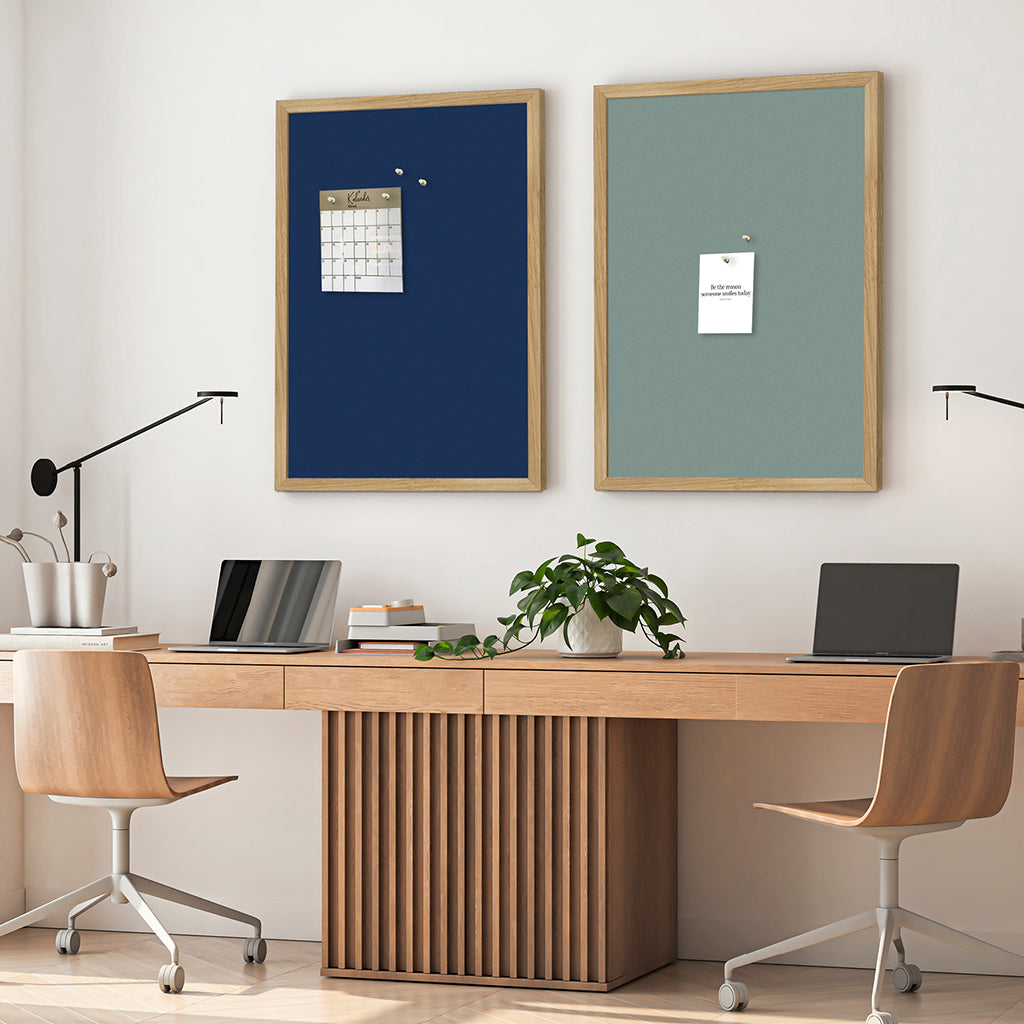 Bulletin Board with Oak Frame, Dark Blue 62 x 42 cm