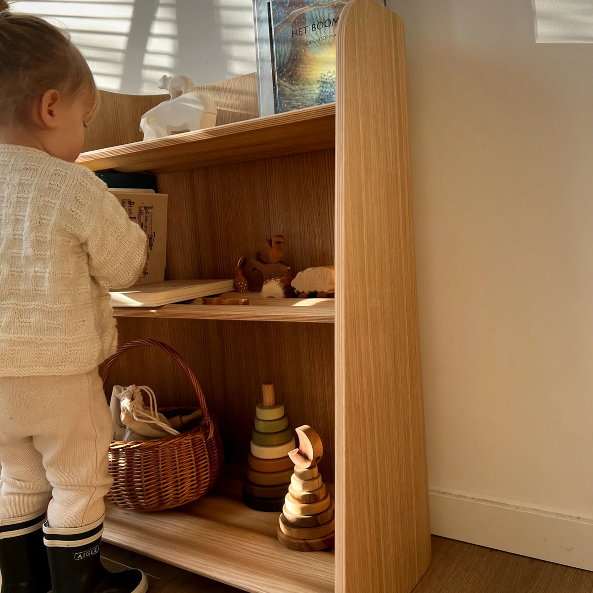 Curve-Lab Bookcase for Kids, Curvy Bookcase - Oak
