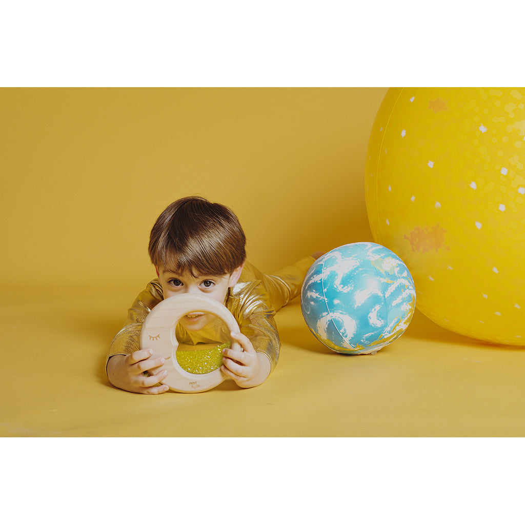 Petit Boum Sensory Toy, Wooden Moon with Liquid and Glitter – Sensory Moon