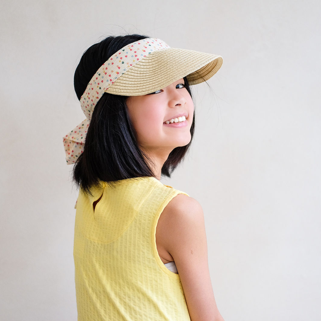 Mimi & Lula Sun Visor, Heart Beach