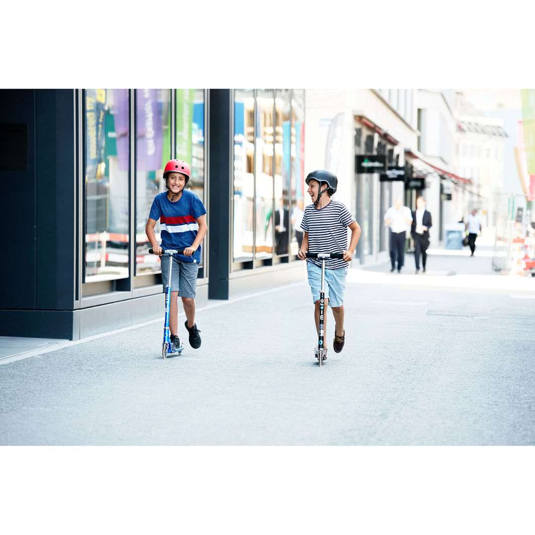 Micro Sprite LED Scooter – Black