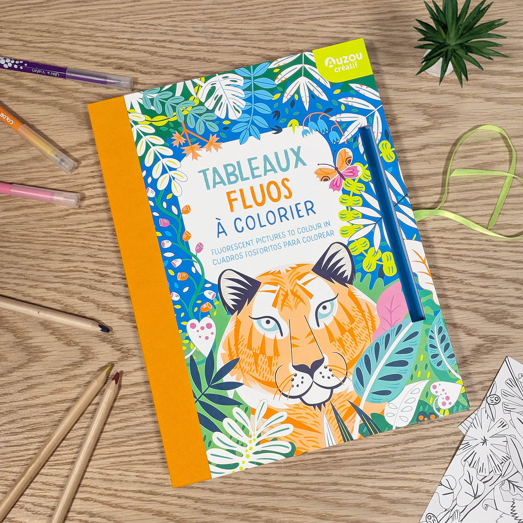 Auzou Coloring Book, Neon Designs