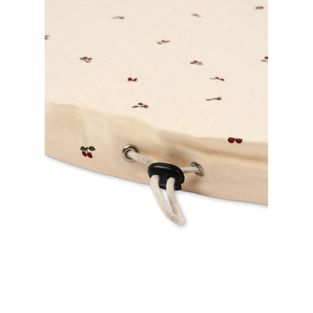 Konges Sløjd Play Mat and Storage in One, Cherry