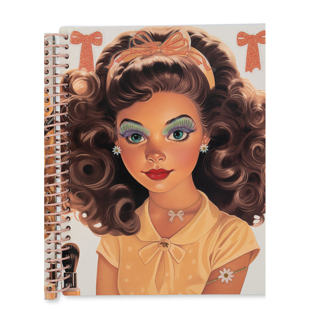 Konges Sløjd "Glam Me Up" Sticker Book