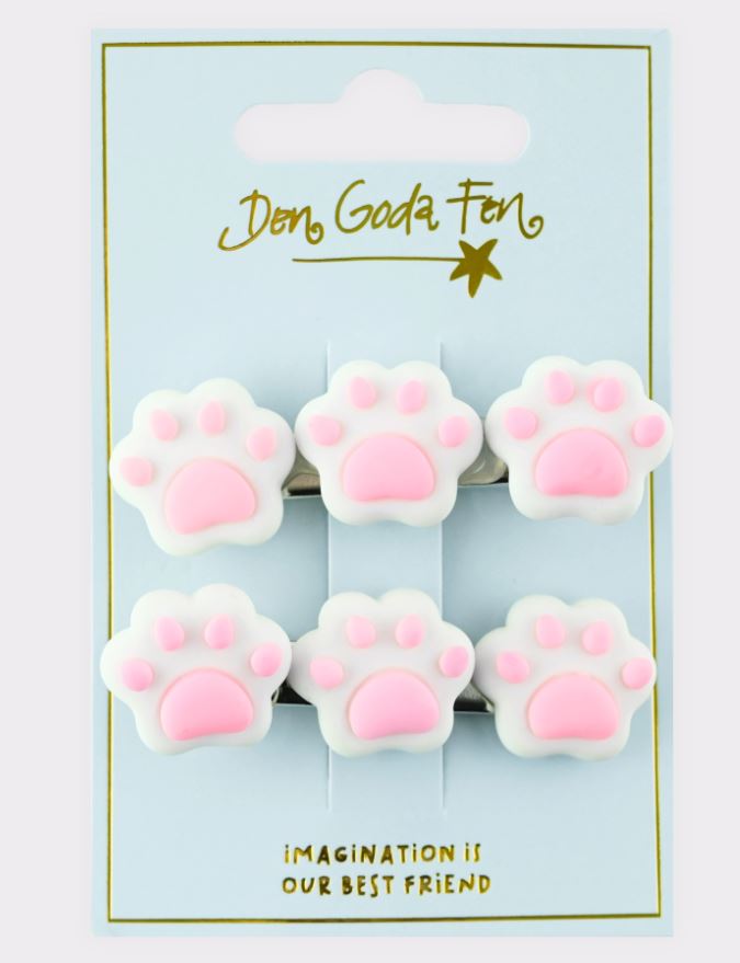 Den Goda Fen, Hair Clips with Cat Paws