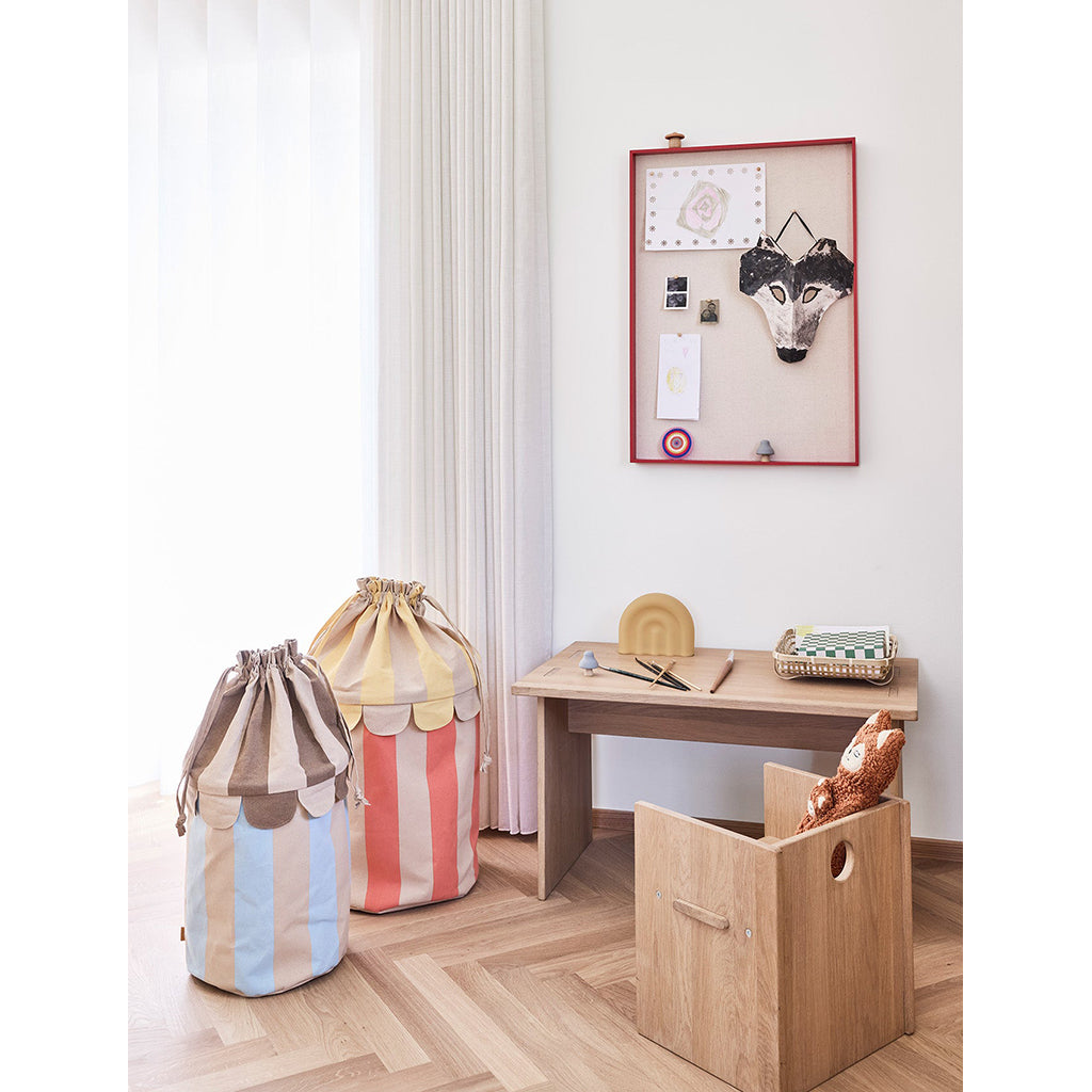 OYOY Saga Basket Set, Set of 2 – Ice Blue/Red