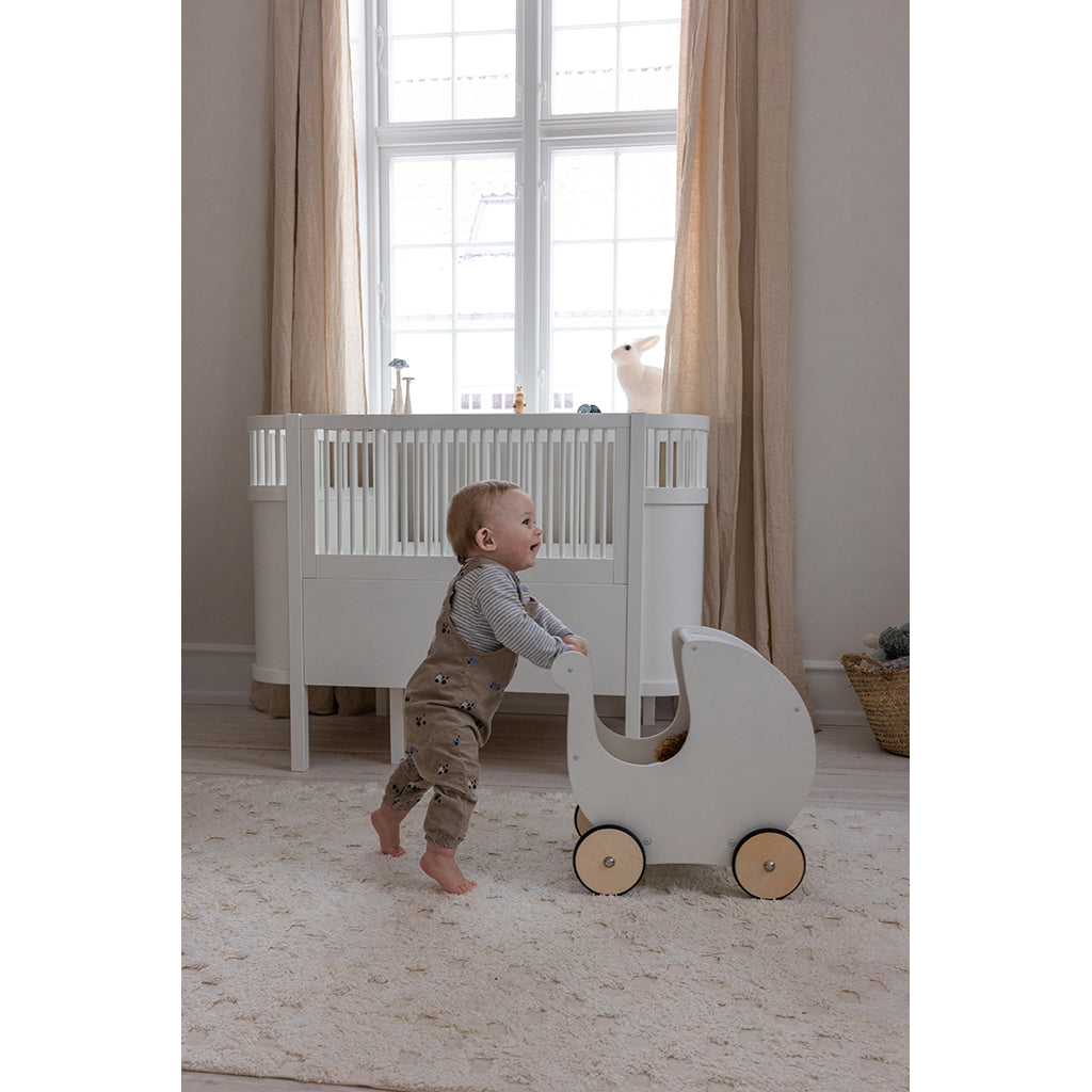 Sebra Wooden Doll Pram, White