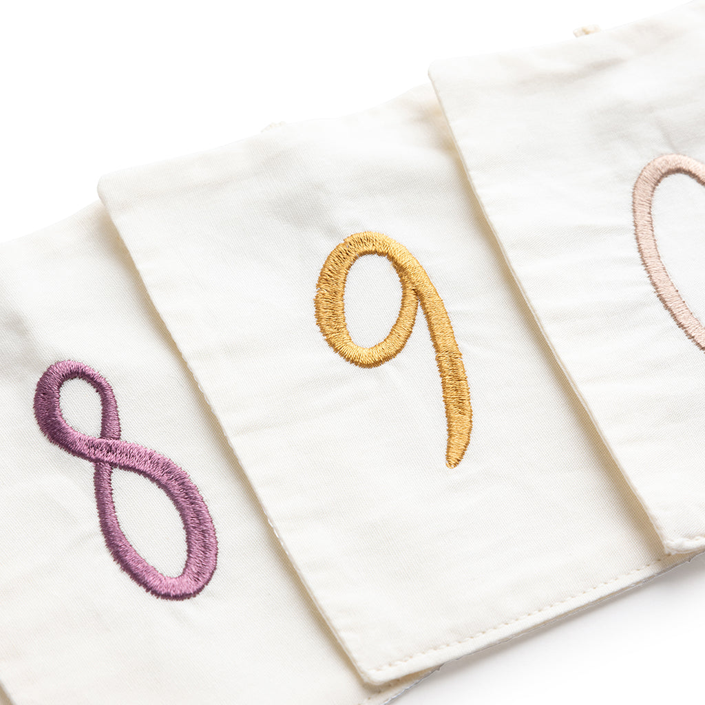 Sebra Birthday Garland with Gifts, Numbers 0-9, Organic Cotton