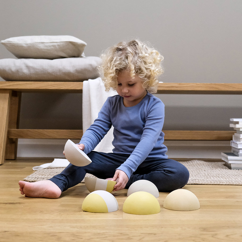 bObles Tumbling Stones, Set of 6 - Honey