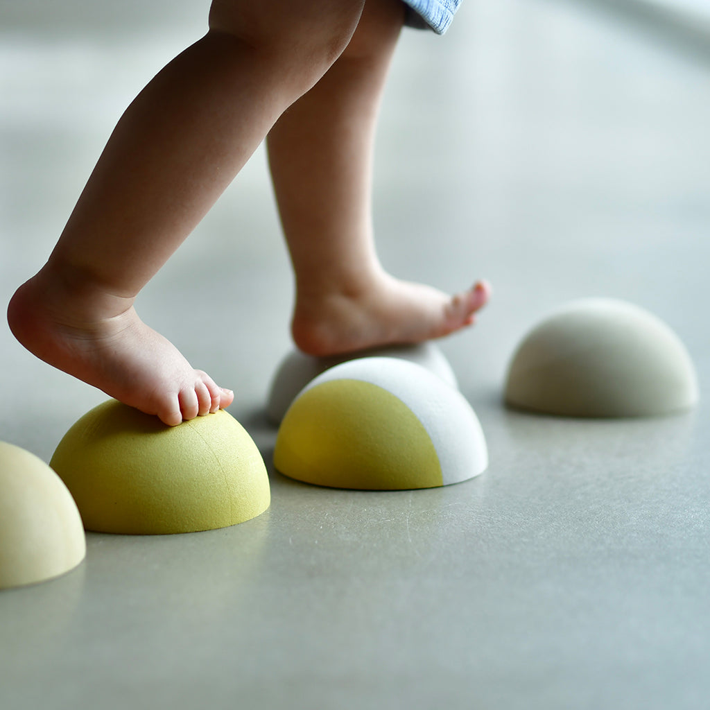 bObles Tumbling Stones, Set of 6 - Honey