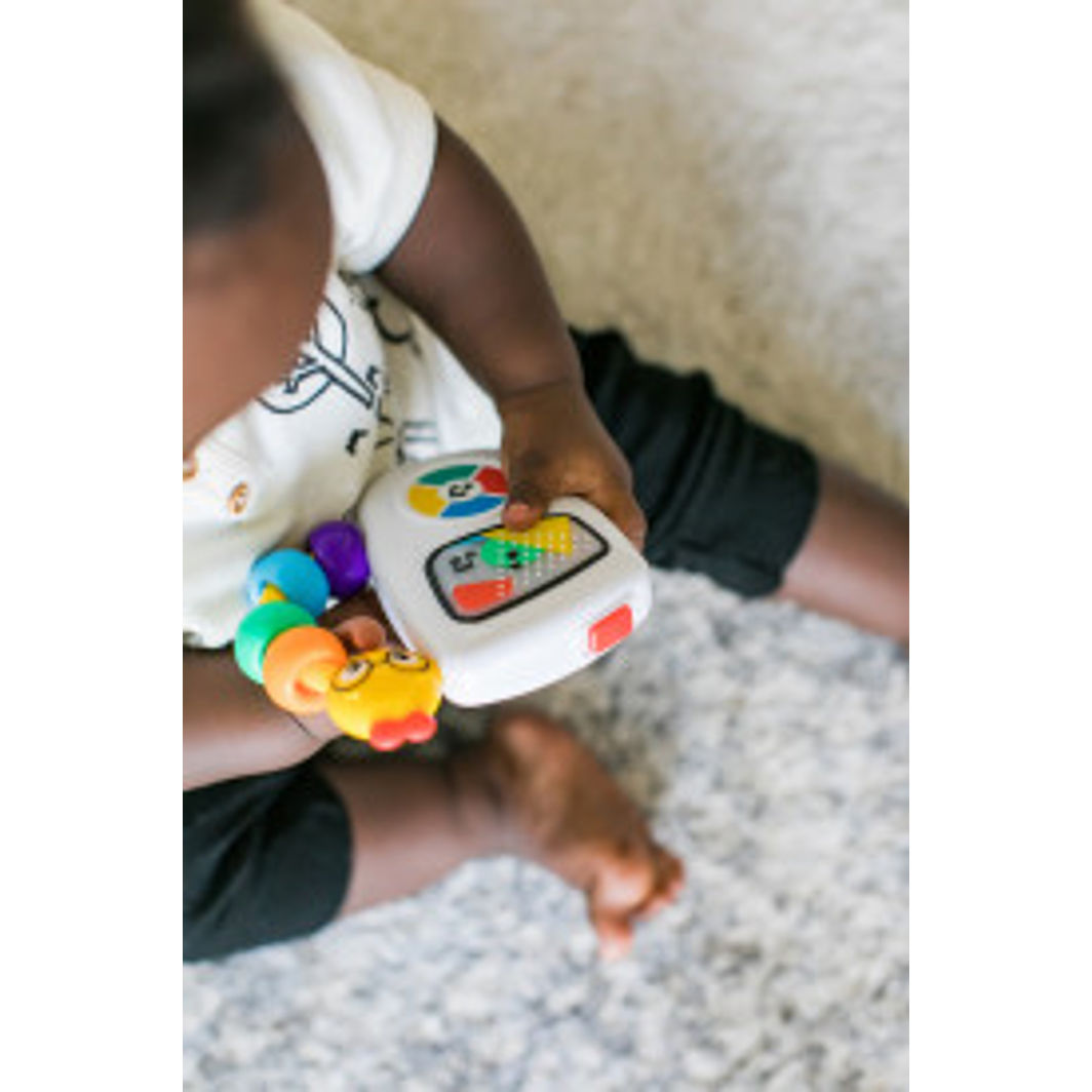 BABY Einstein Portable Musical Toy, Take Along Tunes™