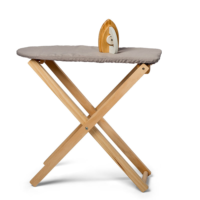 MaMaMeMo Ironing Board and Iron