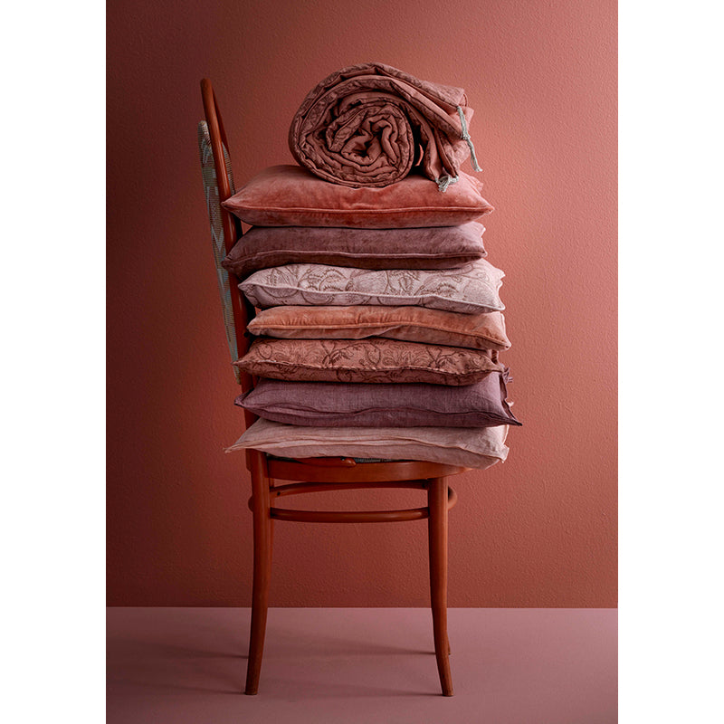 Bungalow Velvet Cushion Cover, 50 x 50 cm - Nude