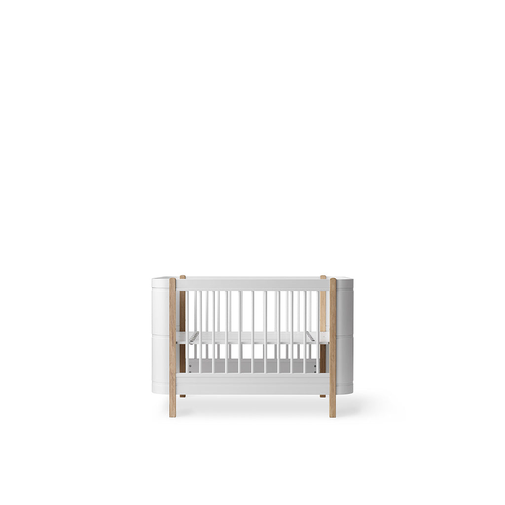 Oliver Furniture, Wood Mini+ Crib excl. Junior Kit - White/Oak