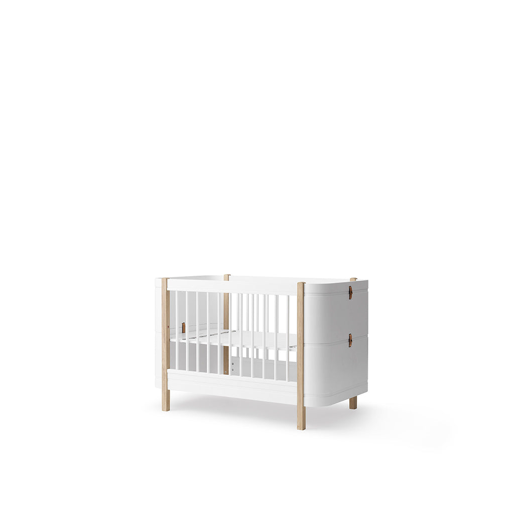 Oliver Furniture, Wood Mini+ Crib excl. Junior Kit - White/Oak