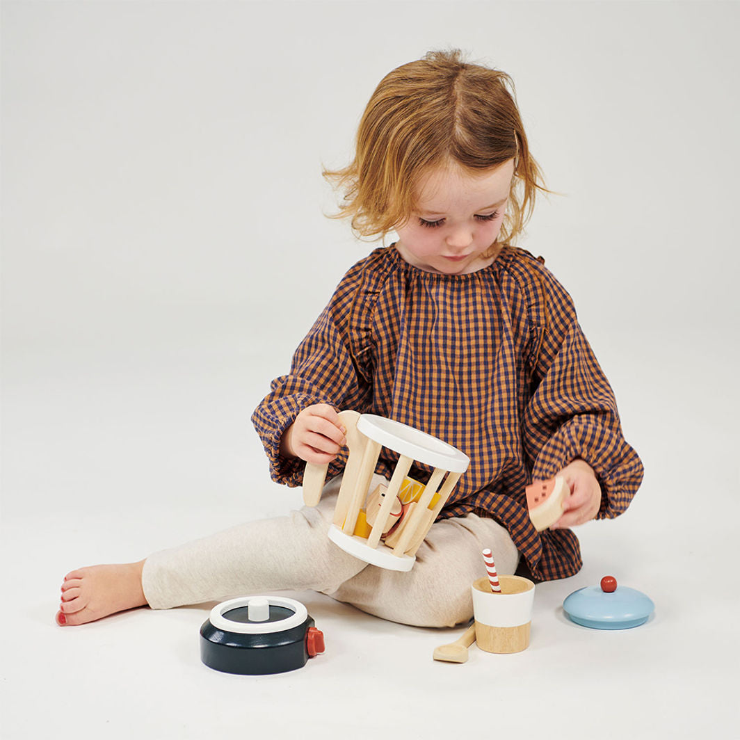 Mentari Wooden Play Food, Blender for Smoothies
