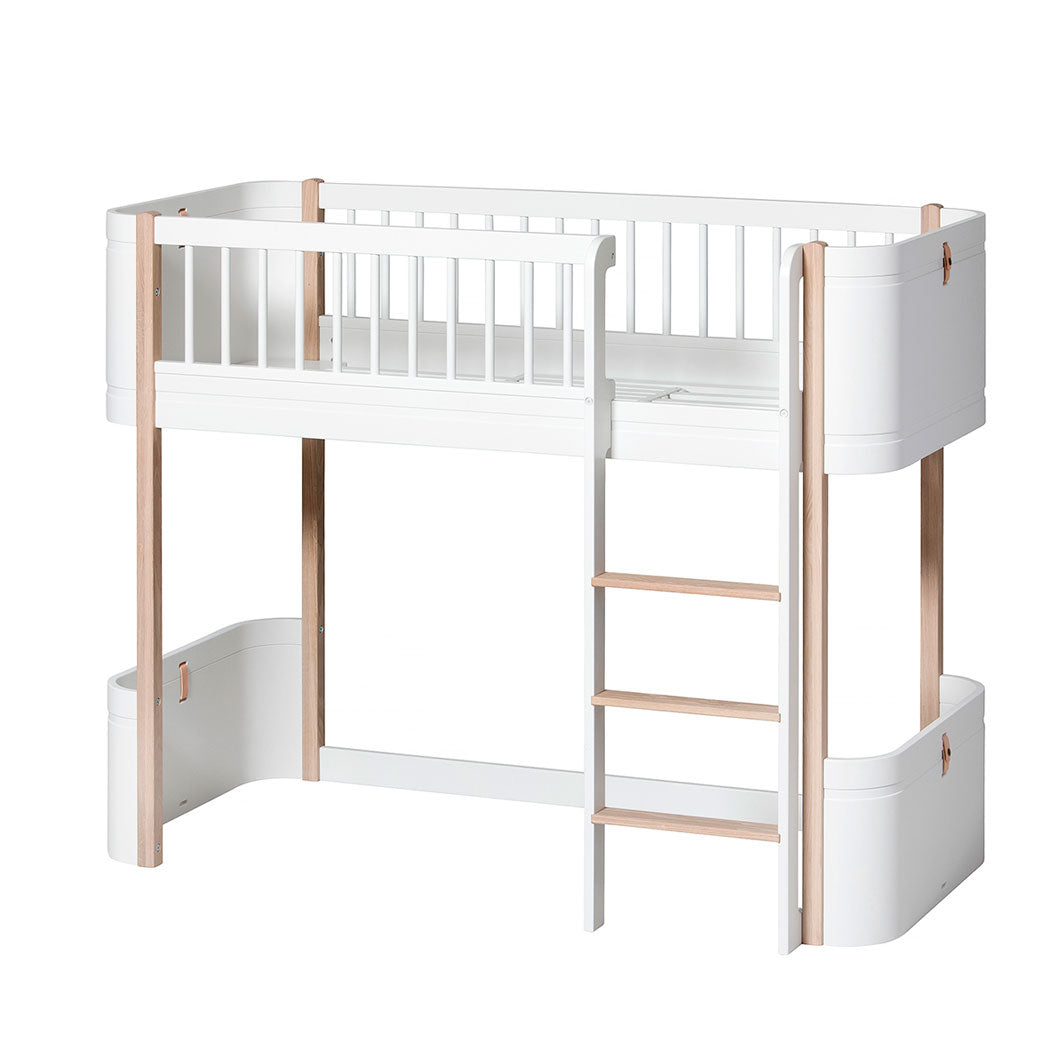 Oliver Furniture, Wood Mini+ Half-High Bed – White/Oak