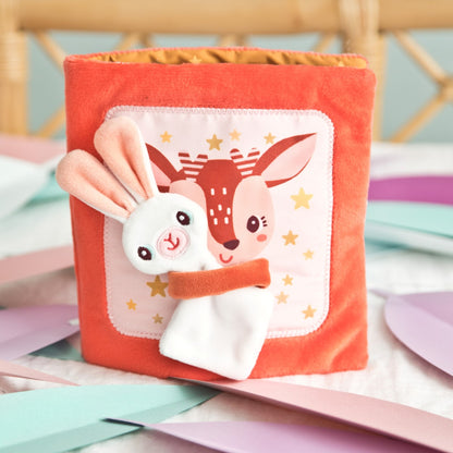 Lilliputiens Activity Book, Stella, Where is the Snuggle Cloth?