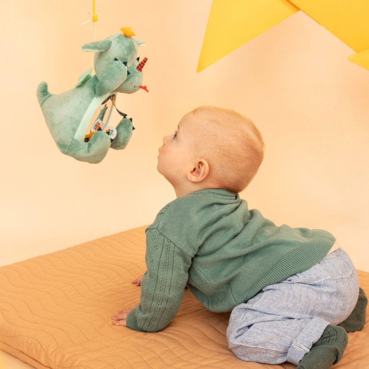 Lilliputiens Activity Toy, Joe Mirror, Peek-a-Boo