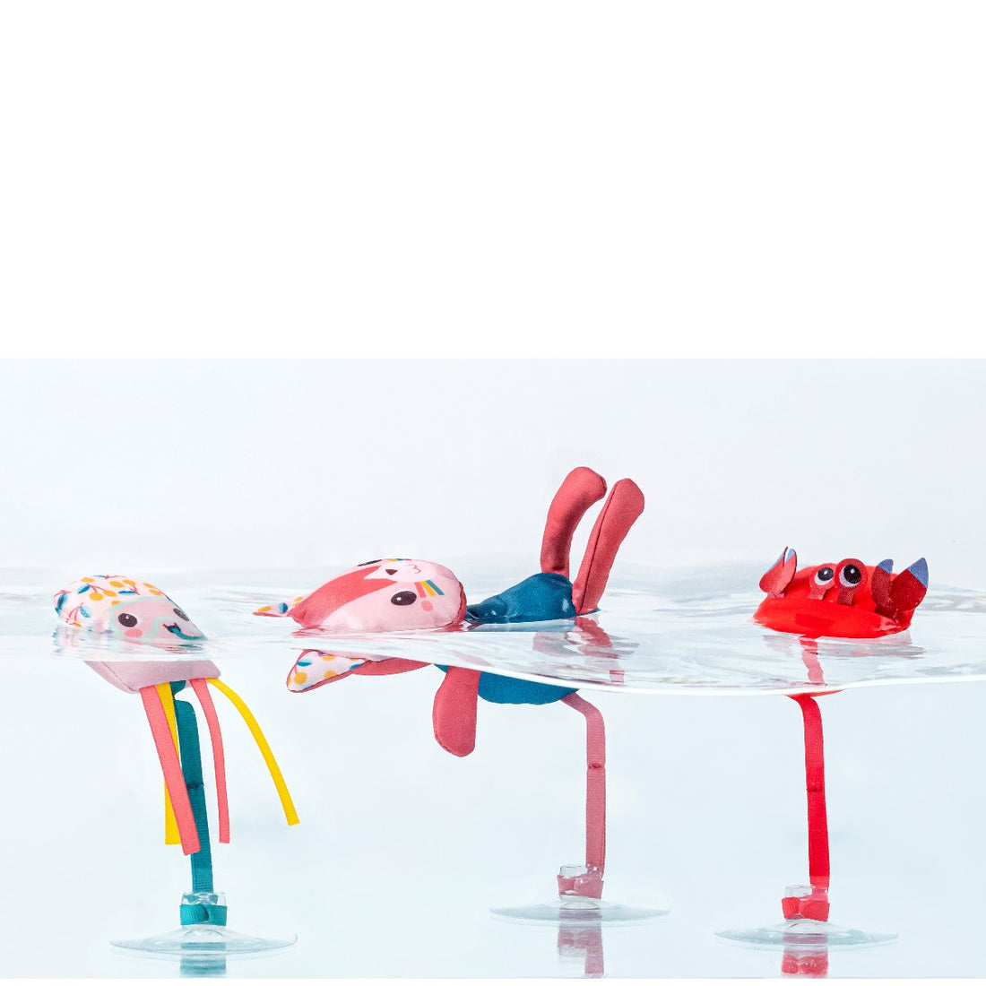 Lilliputiens Bath Play Set, Jeanne and Suction Cup Friends