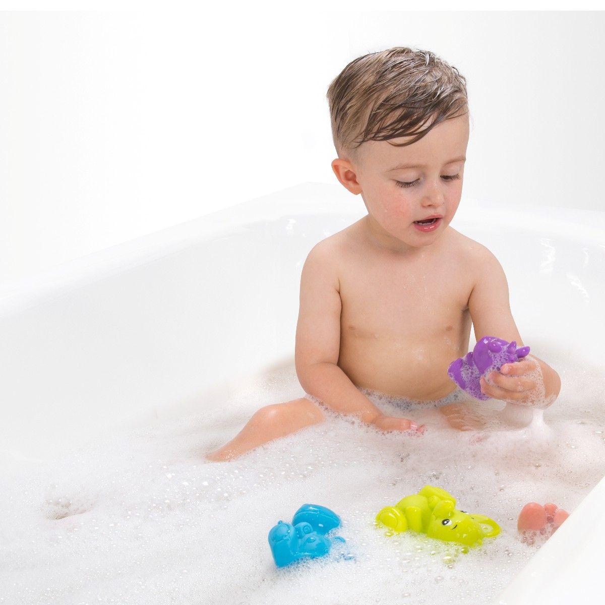 Playgro Bath Toys, Gift Set with Fishing Net and Figures - 16 Pieces