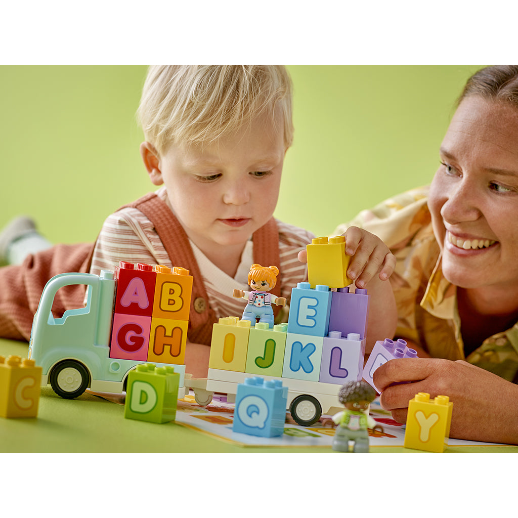 LEGO ® Duplo Town, Alphabet Wagon