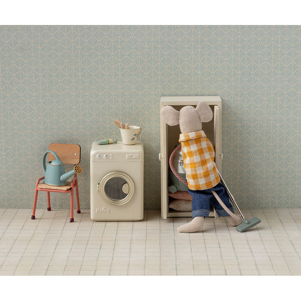 Maileg Doll Accessories for Mice, Washing Machine - Off-White