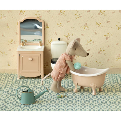 Maileg Doll Accessories, Bathtub for Mice - Pink